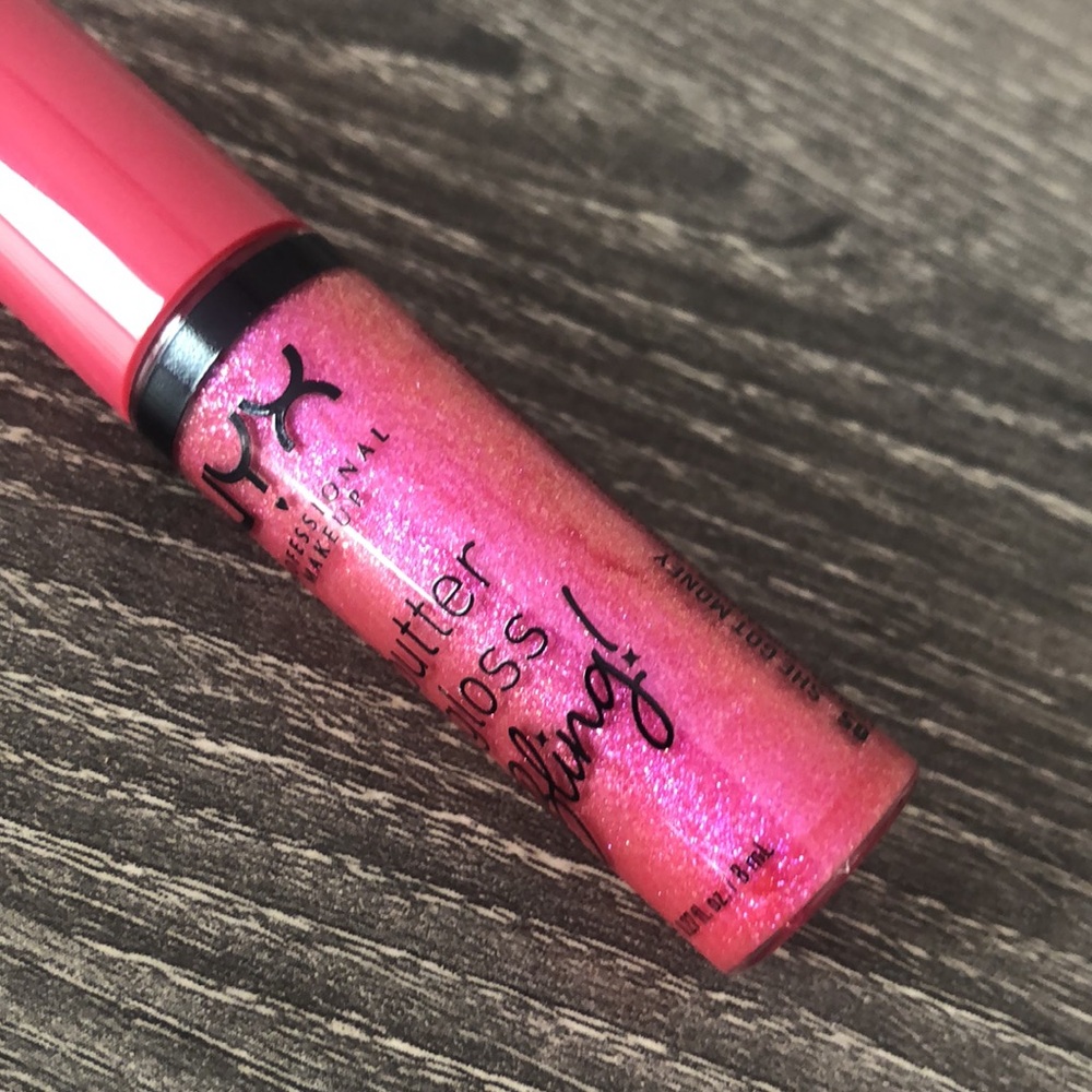 ❤️$5 NWT NYX Butter Gloss Bling - She Got Money - Picture 6 of 6